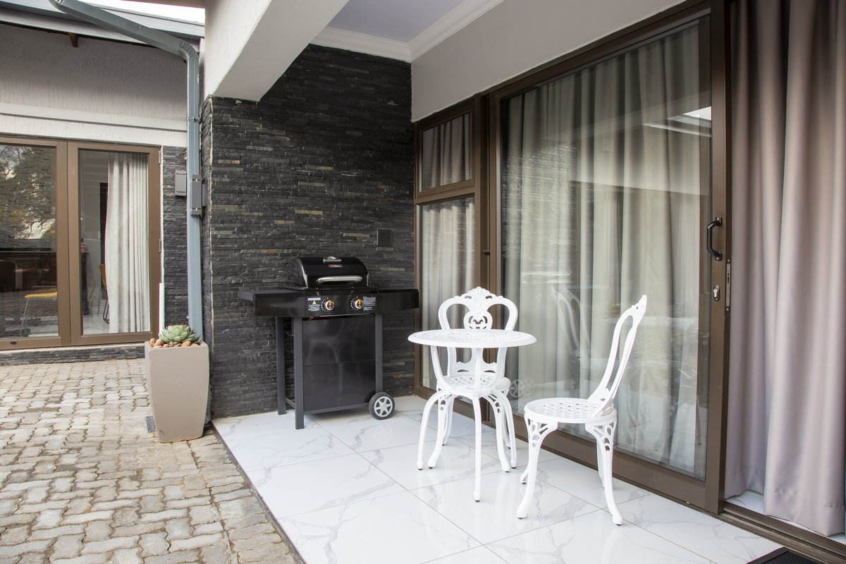 Private patio with gas braai